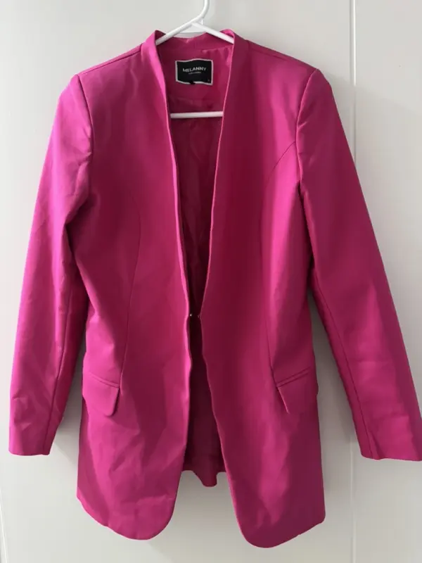 Blazer rosado talla M