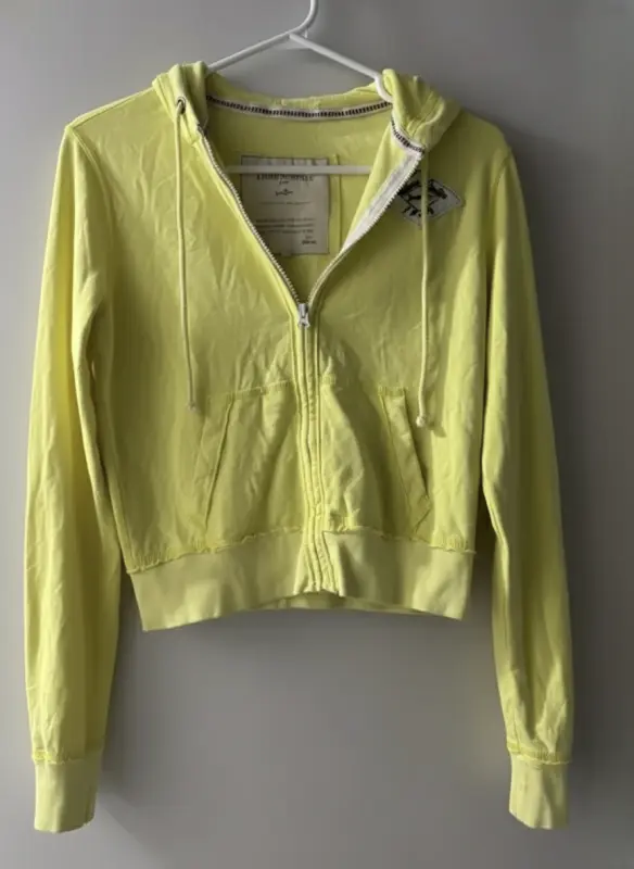 Casaca amarilla para deporte y viaje kidsmadehere talla S