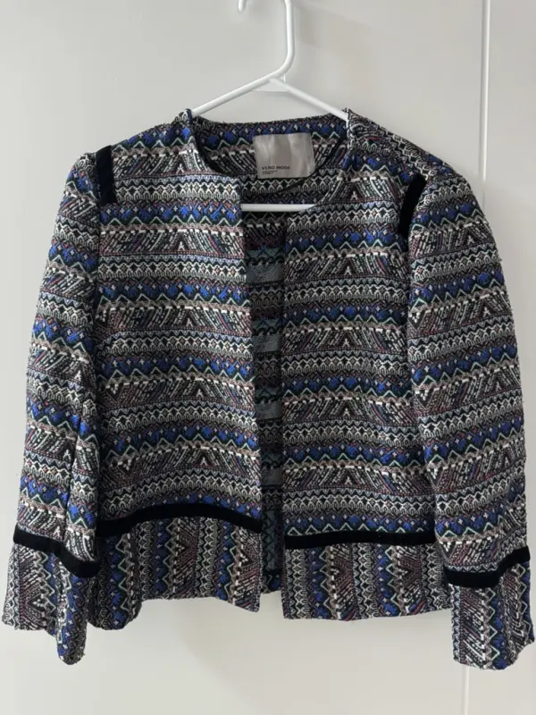 Casaca multicolor elegante de marca talla S