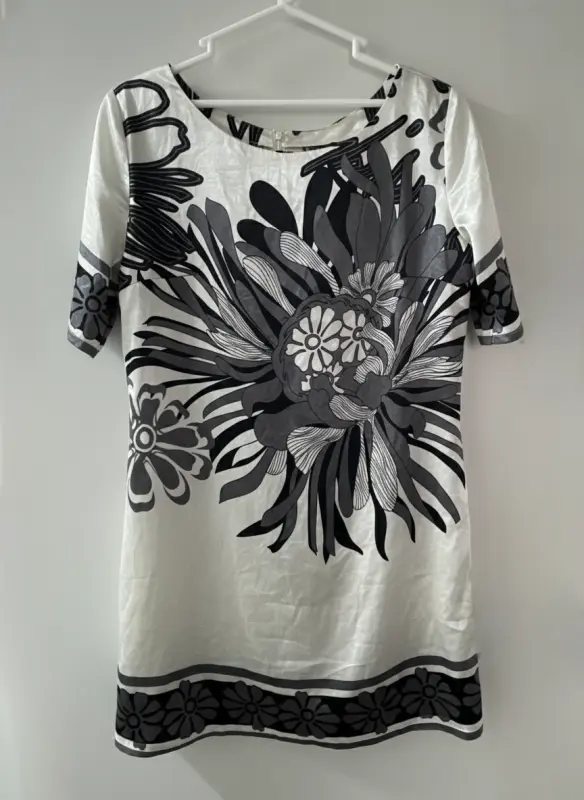 Vestido estampado blanco y negro talla L